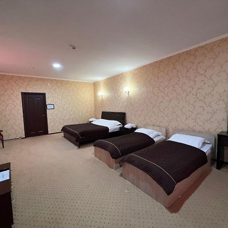Golden Palace Aktau  Eksteriør billede