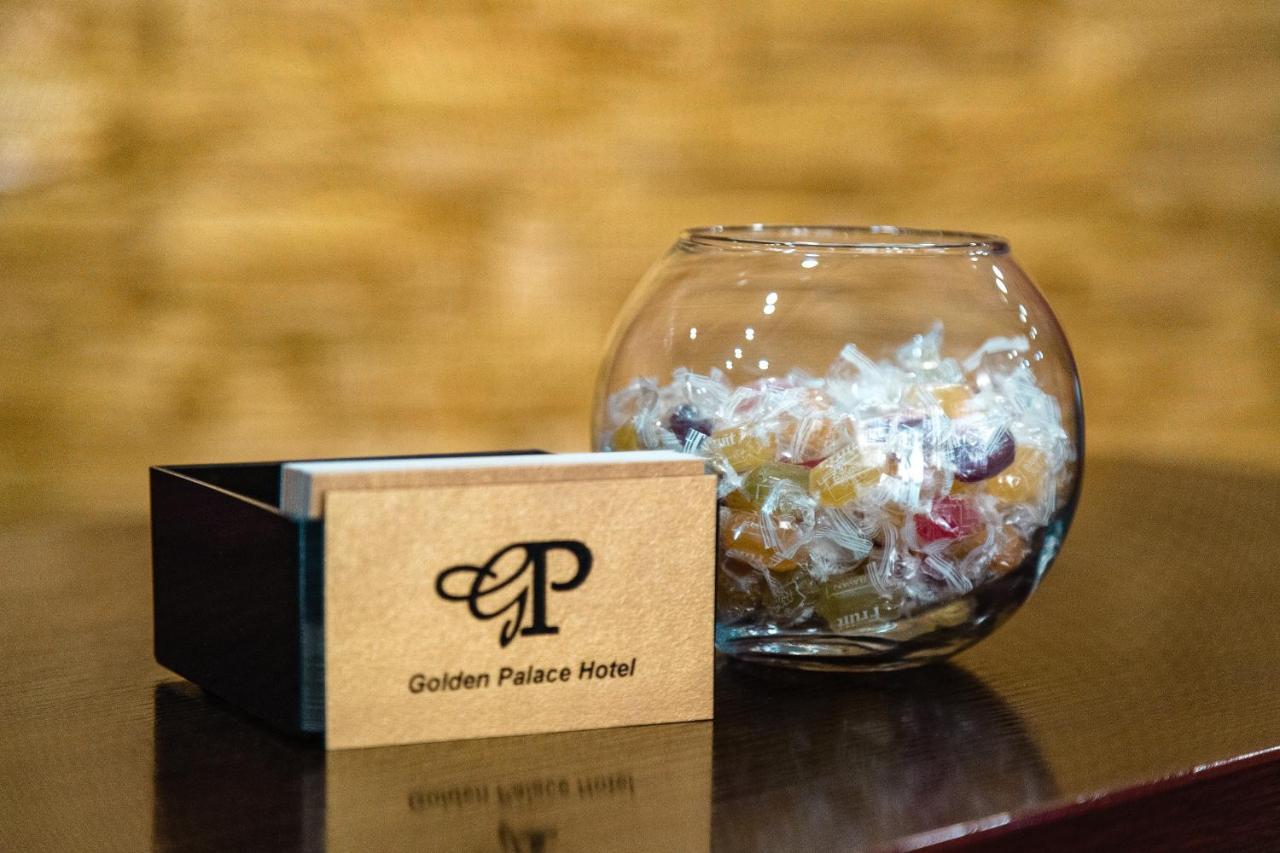 Golden Palace Aktau  Eksteriør billede
