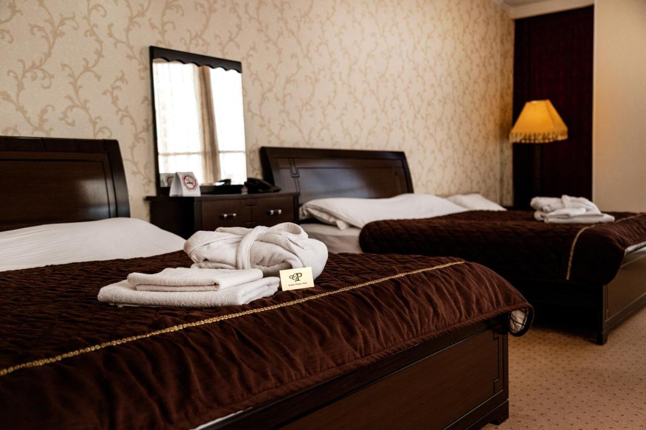 Golden Palace Aktau  Eksteriør billede