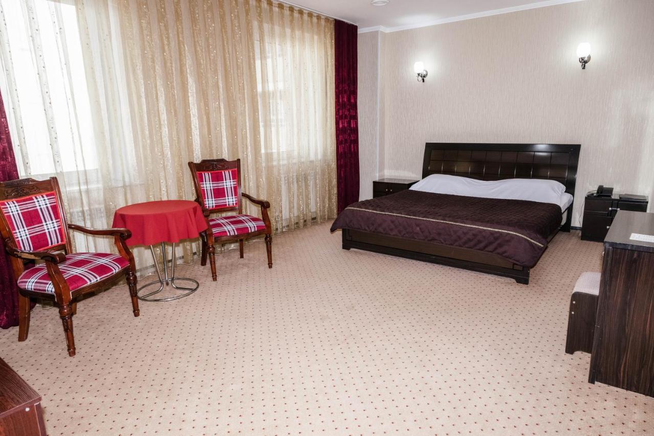 Golden Palace Aktau  Eksteriør billede