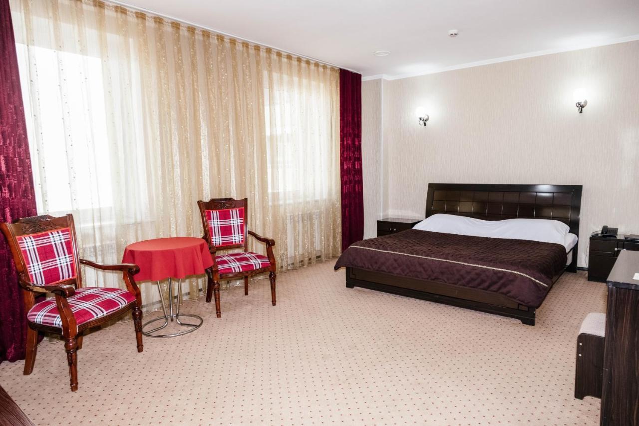 Golden Palace Aktau  Eksteriør billede