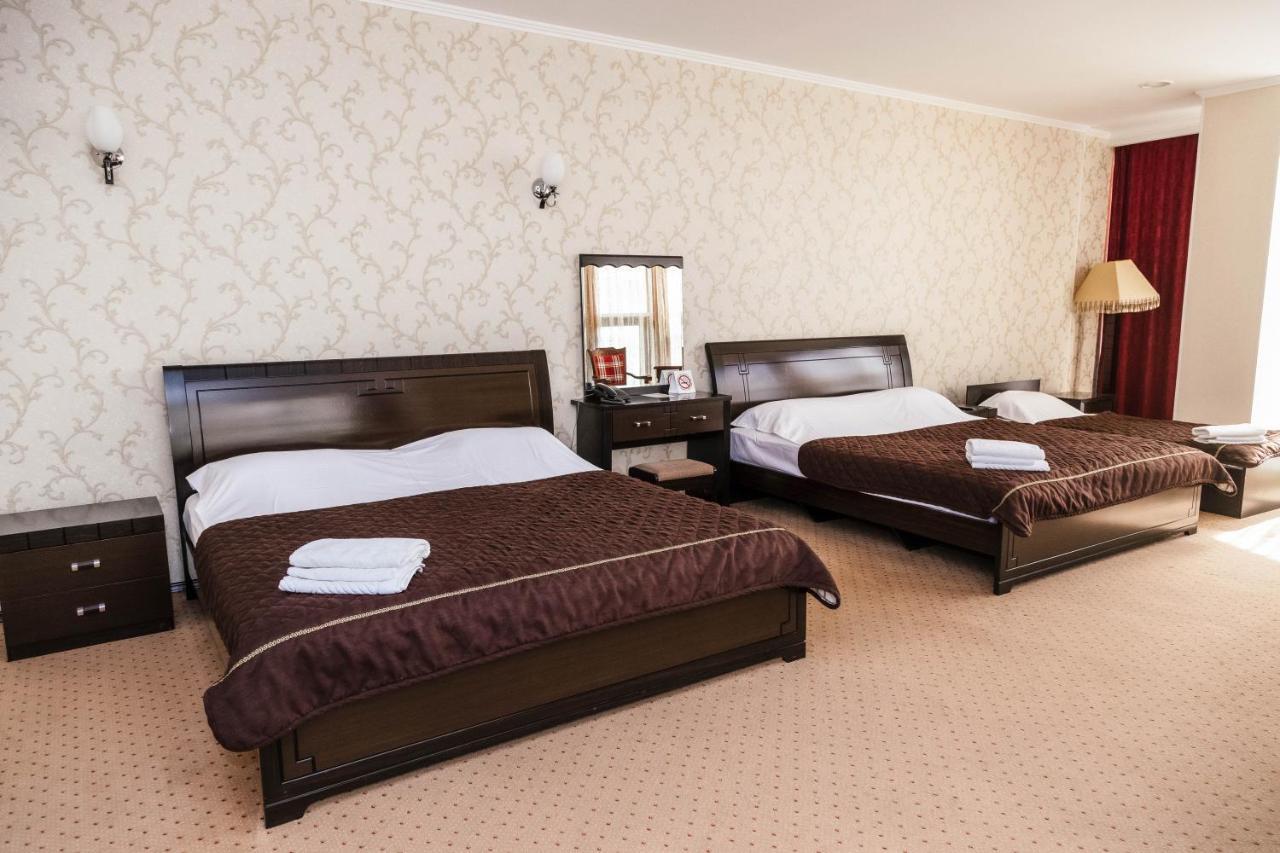 Golden Palace Aktau  Eksteriør billede